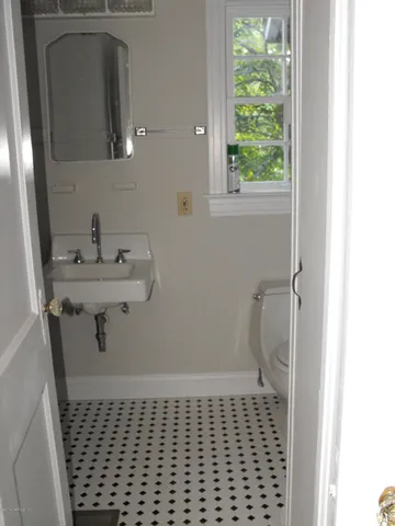 $995 | 2351 Ernest Street, Unit 1, Jacksonville, FL 32204