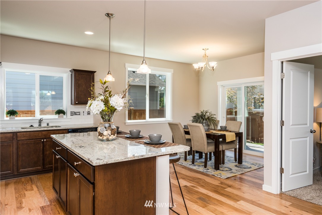 4002 McLaughlin Road Mount Vernon, WA 98273 - Photo 8 of 19 Gallery Image 8