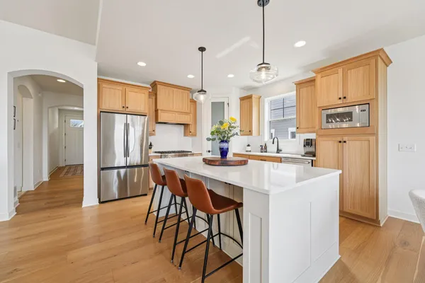 $725,000 | 6621 Harvest Trail, Chaska, MN 55318