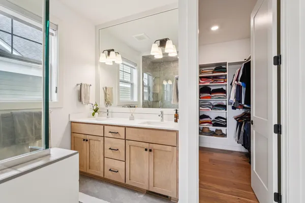 $725,000 | 6621 Harvest Trail, Chaska, MN 55318