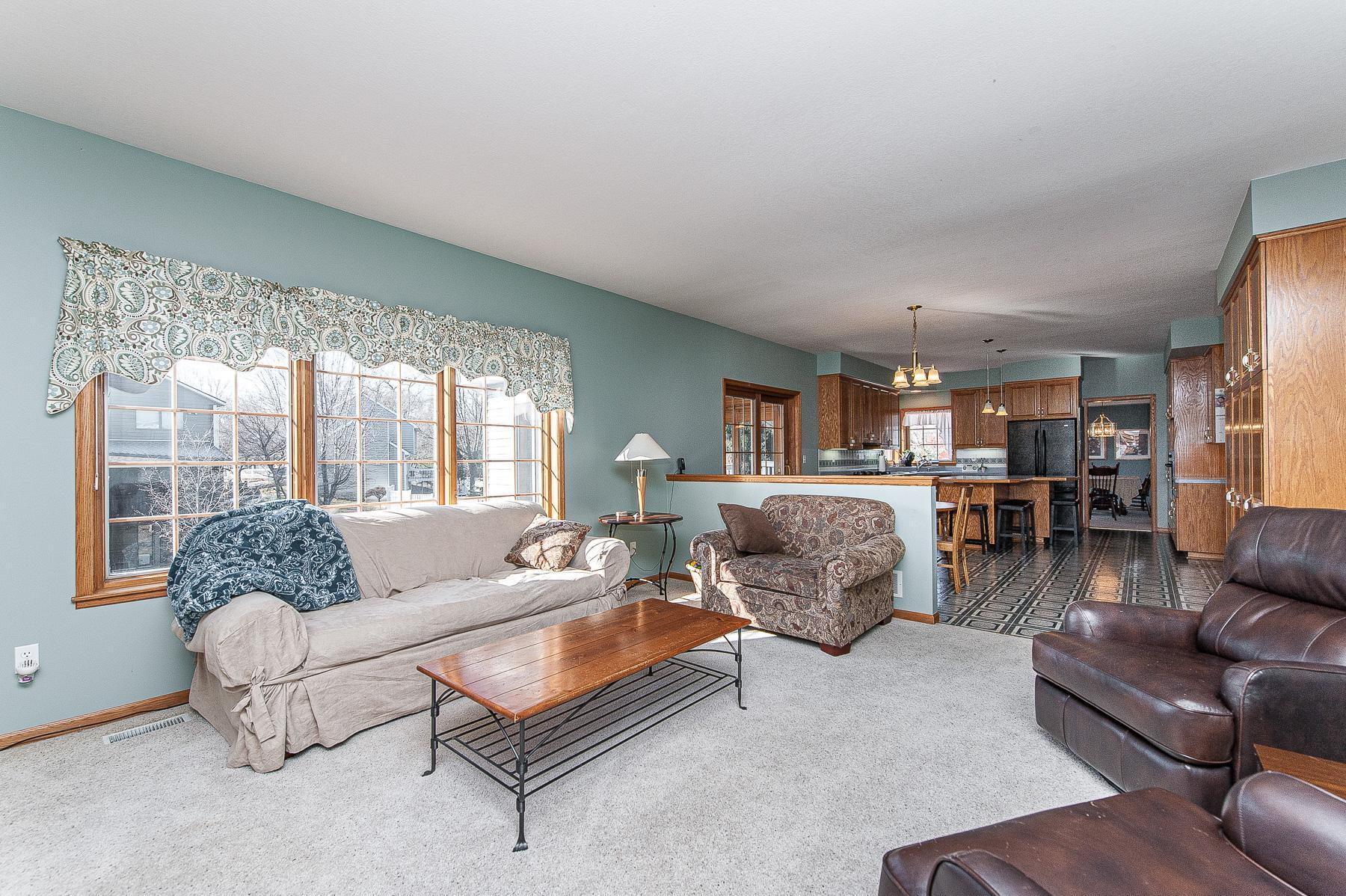 2726 Mayowood Lane Southwest Rochester, MN 55902 - Photo 19 of 45