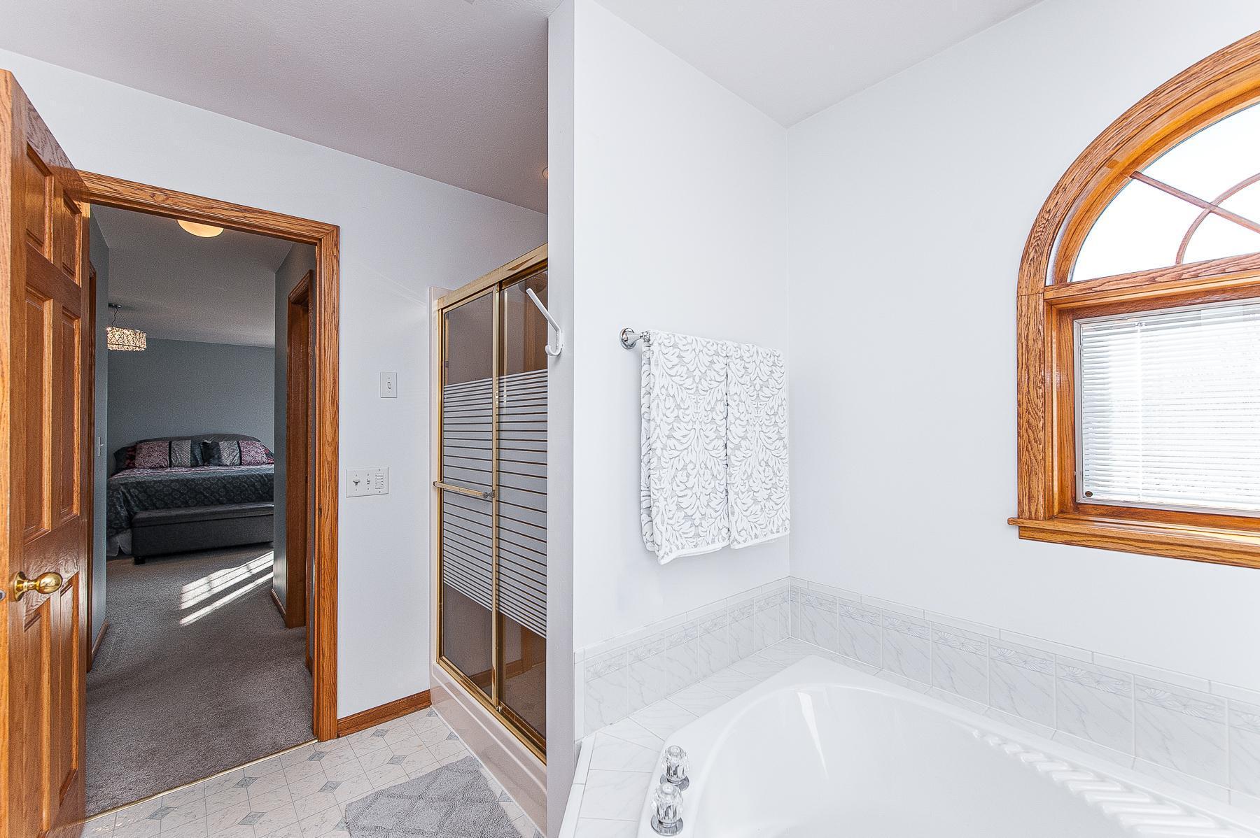 2726 Mayowood Lane Southwest Rochester, MN 55902 - Photo 25 of 45