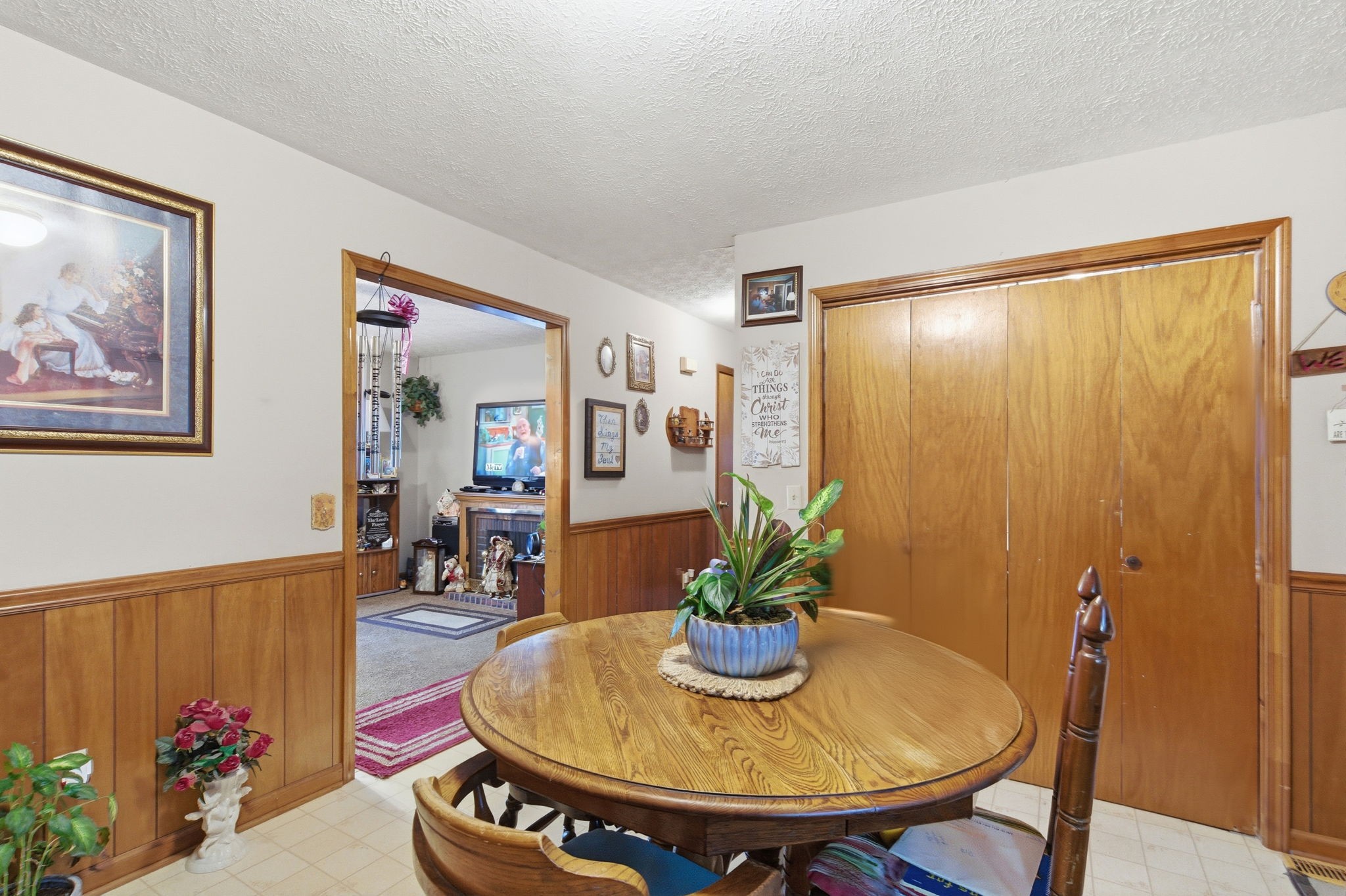 115 Gayla Court Portland, TN 37148 - Photo 14 of 46 a dining room with furniture and wooden floor