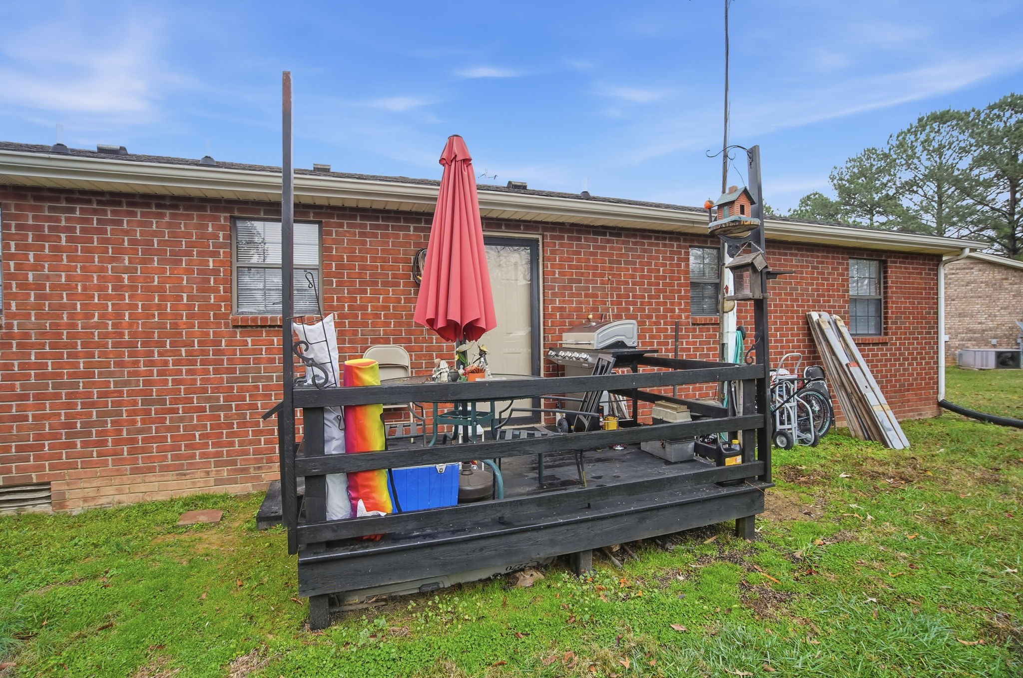 115 Gayla Court Portland, TN 37148 - Photo 23 of 46 a front view of a house with garden