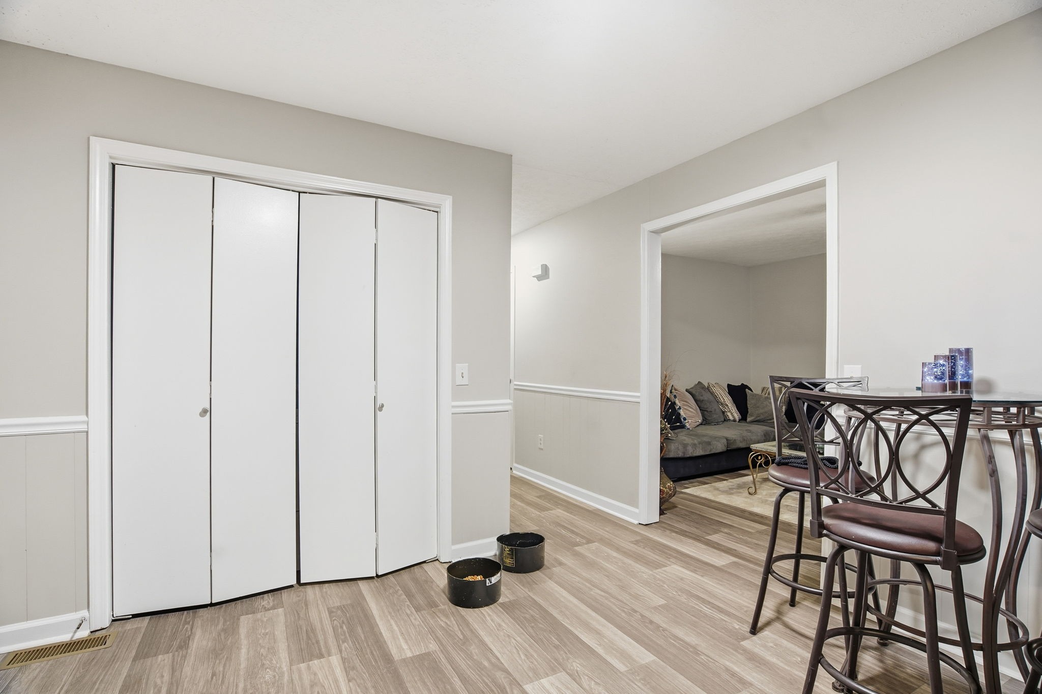 115 Gayla Court Portland, TN 37148 - Photo 37 of 46 a view of a livingroom with furniture and wooden floor