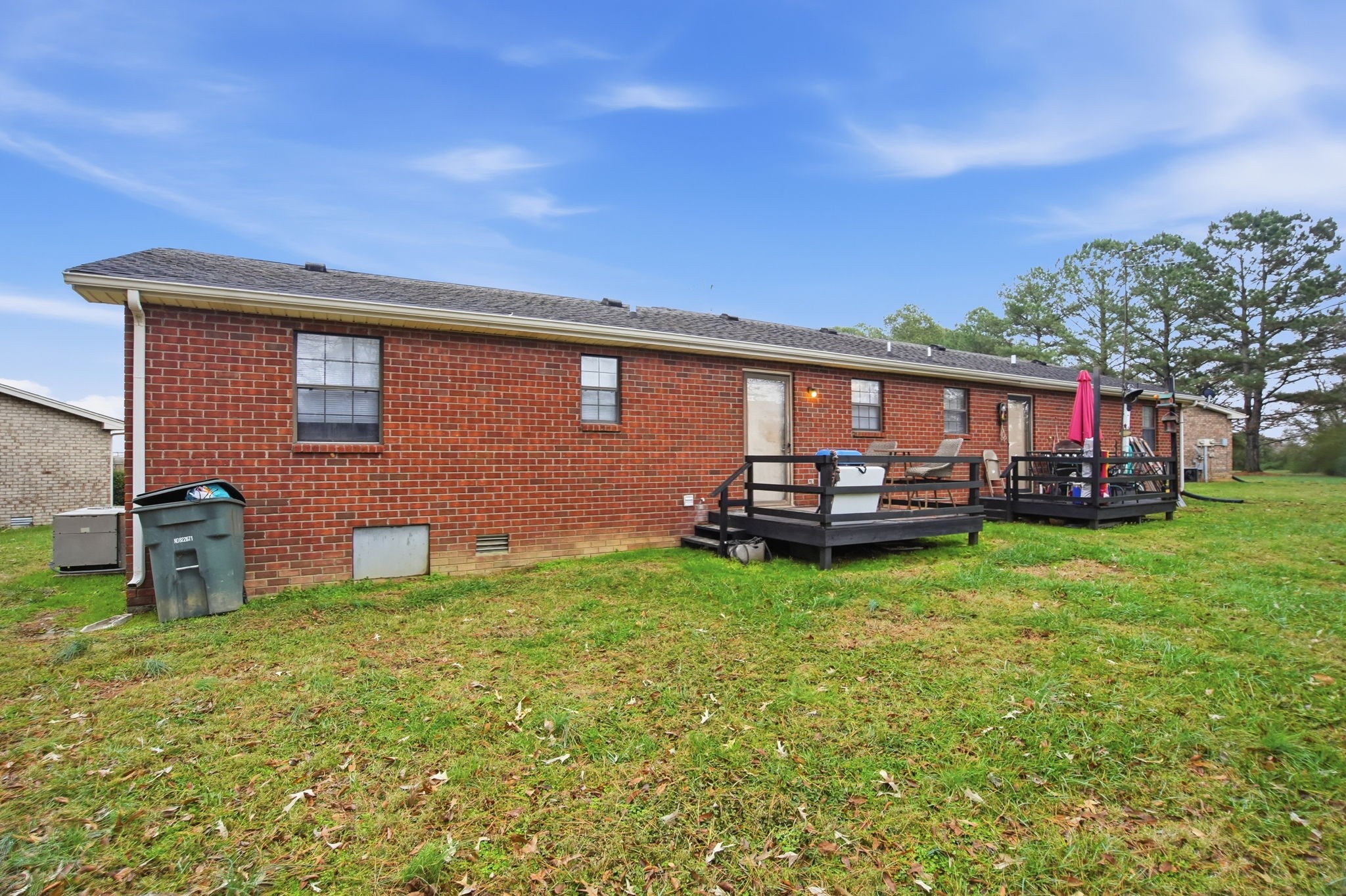 115 Gayla Court Portland, TN 37148 - Photo 46 of 46 a backyard of a house with table and chairs