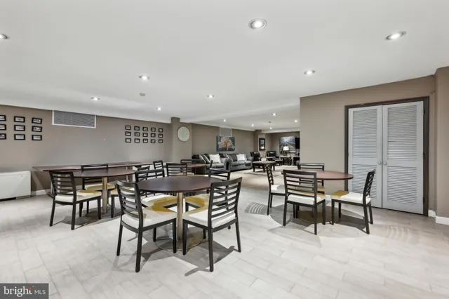 a view of a building with a backyard