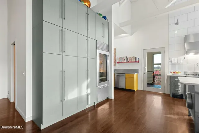 $2,500,000 | 1373 Boardman Street, Sheffield, MA 01257