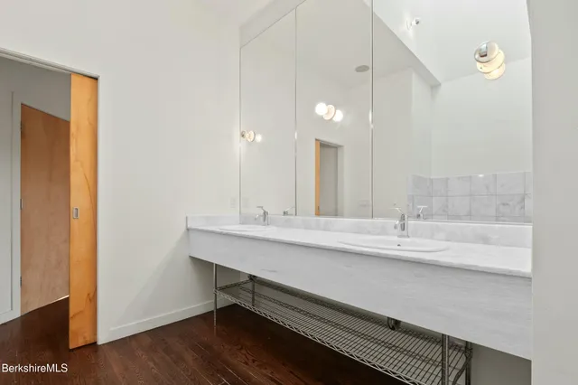 $2,500,000 | 1373 Boardman Street, Sheffield, MA 01257