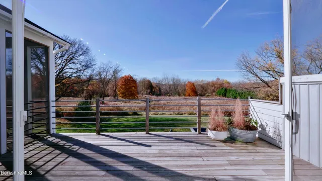 $2,500,000 | 1373 Boardman Street, Sheffield, MA 01257