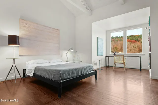 $2,500,000 | 1373 Boardman Street, Sheffield, MA 01257