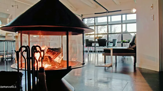 $2,500,000 | 1373 Boardman Street, Sheffield, MA 01257