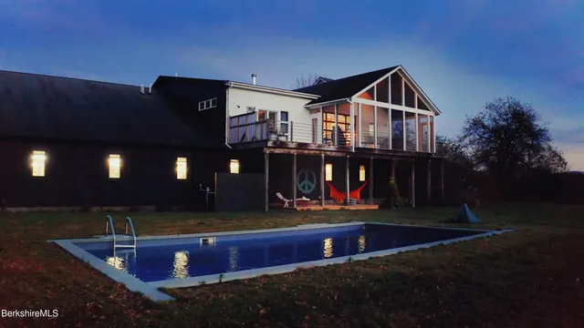 $2,500,000 | 1373 Boardman Street, Sheffield, MA 01257