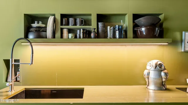 $2,500,000 | 1373 Boardman Street, Sheffield, MA 01257