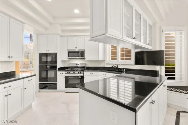 $799,900 | 409 Indigo Springs Street, Henderson, NV 89014