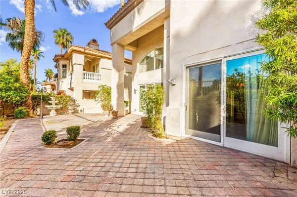 $799,900 | 409 Indigo Springs Street, Henderson, NV 89014