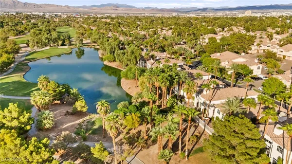 $799,900 | 409 Indigo Springs Street, Henderson, NV 89014