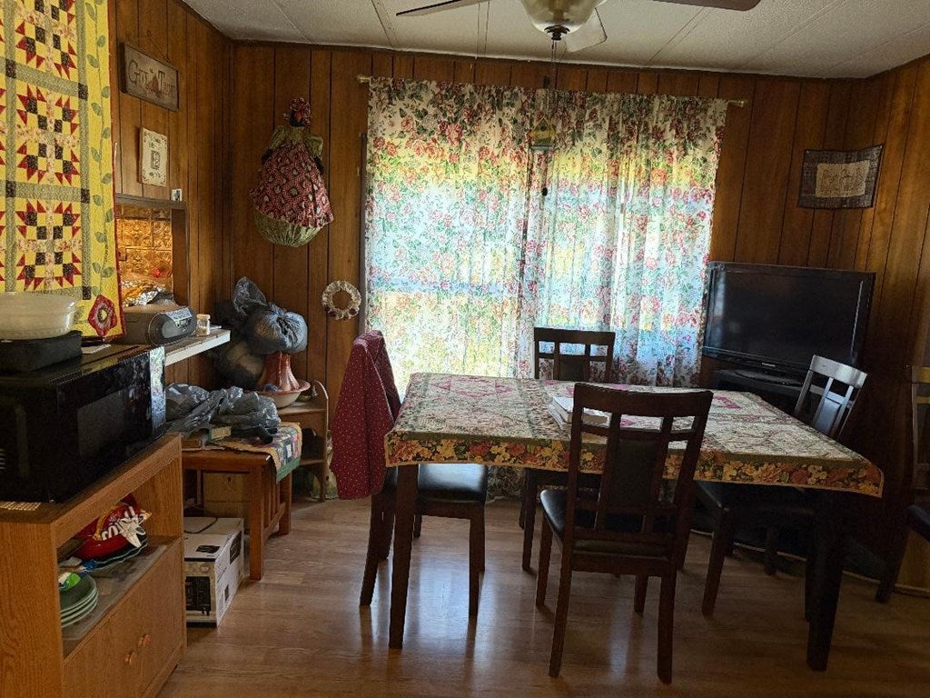 356 Baker Island Road Max Meadows, VA 24360 - Photo 4 of 16 Gallery Image 4