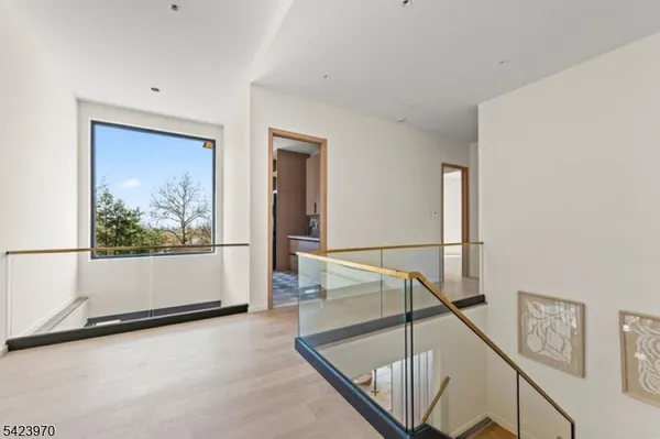 $4,789,000 | 9 Farbrook Drive, Short Hills, NJ 07078