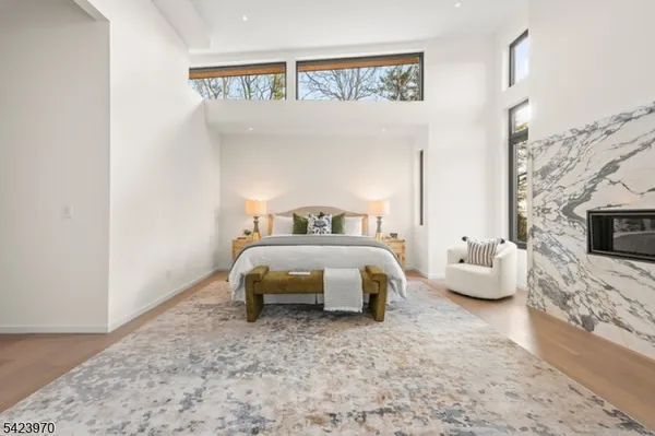 $4,789,000 | 9 Farbrook Drive, Short Hills, NJ 07078