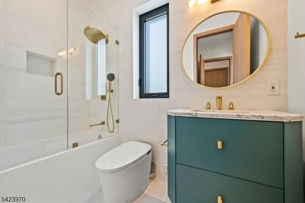 $4,789,000 | 9 Farbrook Drive, Short Hills, NJ 07078