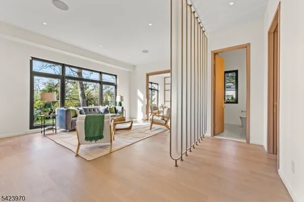 $4,789,000 | 9 Farbrook Drive, Short Hills, NJ 07078