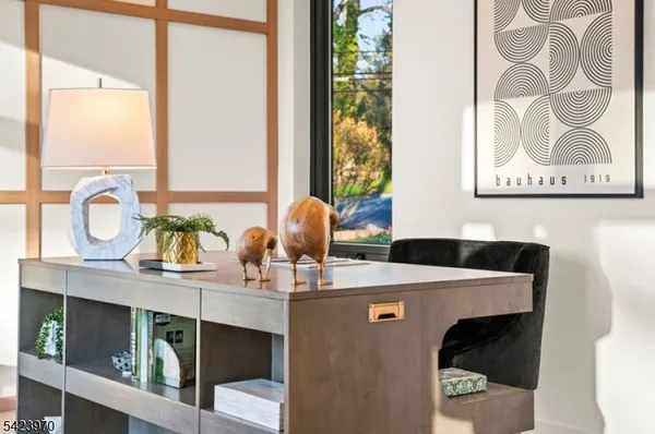 $4,789,000 | 9 Farbrook Drive, Short Hills, NJ 07078