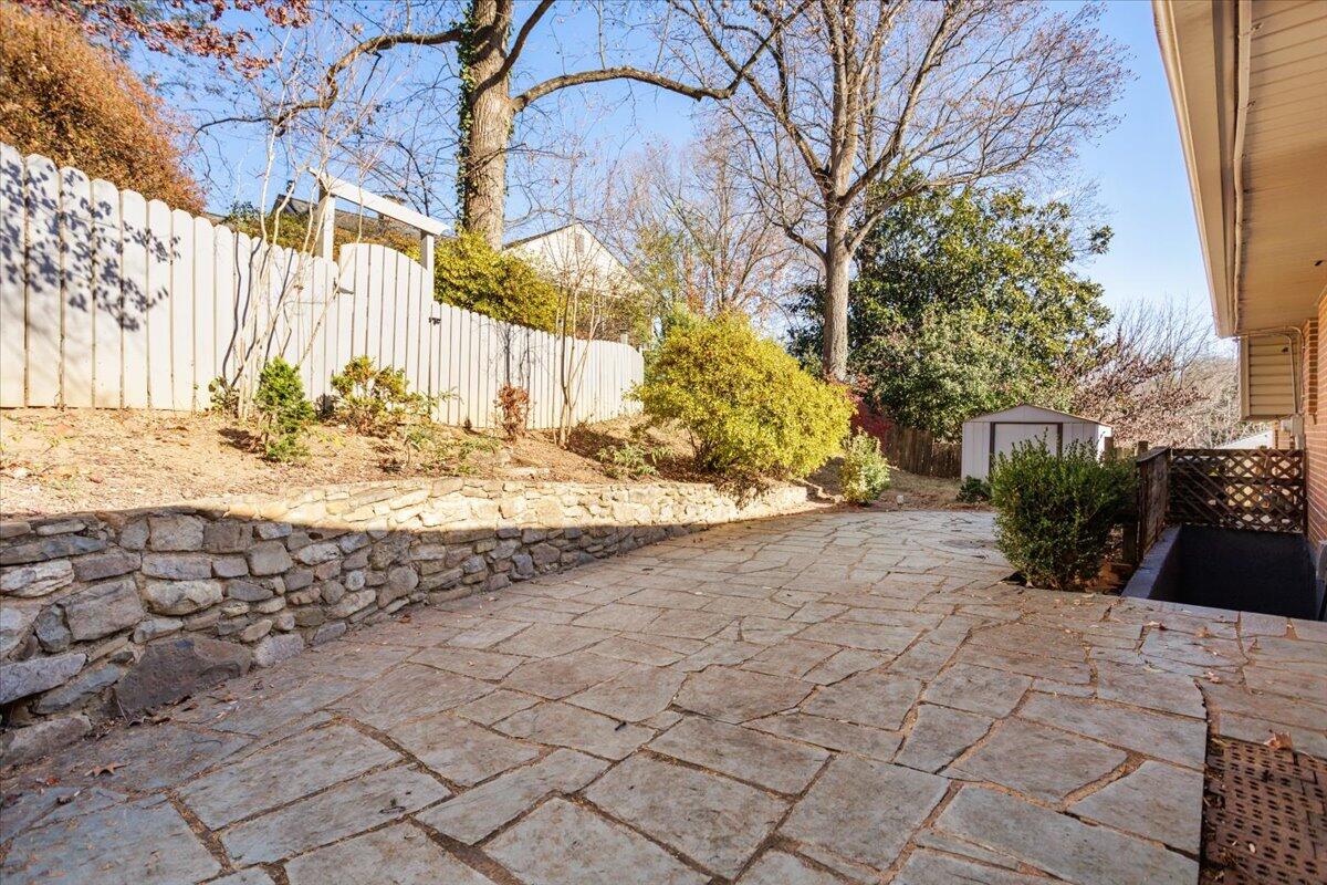 1127 Clearfield Road Southwest Roanoke, VA 24015 - Photo 13 of 37 13-1127 Clearfield Rd SW_13