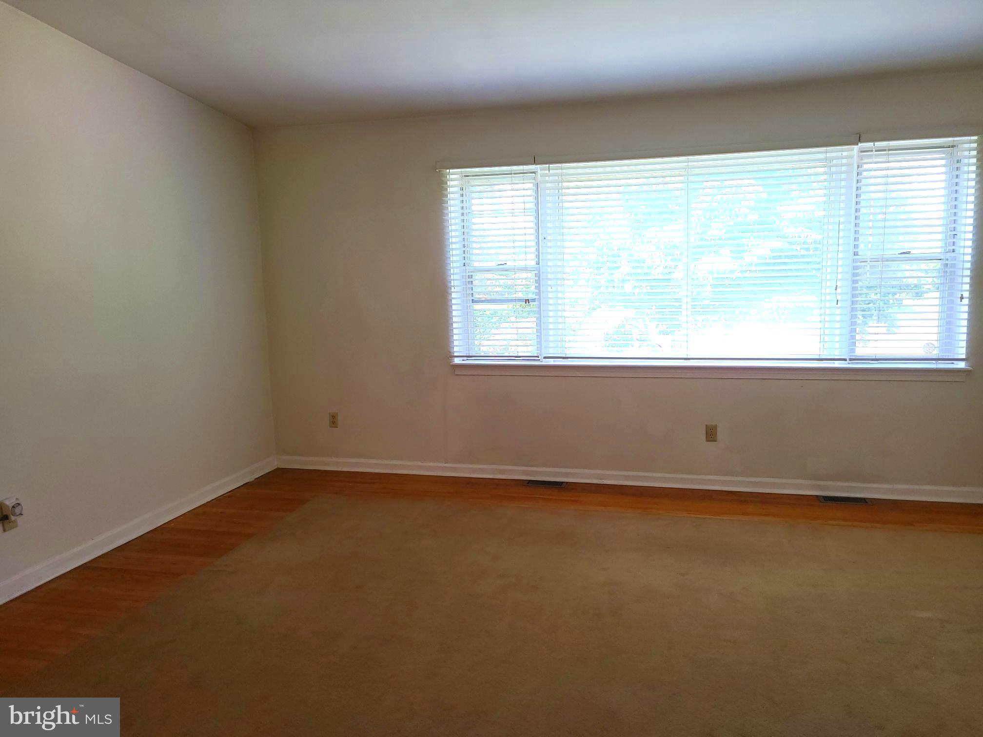 451 Valley Road Elkins Park, PA 19027 - Photo 2 of 16 Living Room