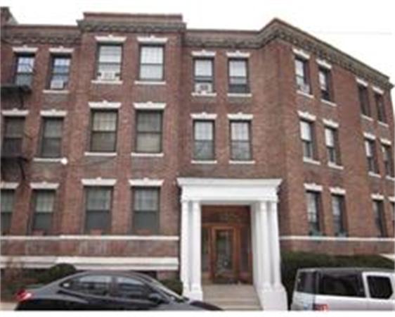 130 Sutherland Road, Unit 4 Boston, MA 02135 - Photo 1 of 3 Gallery Image 1