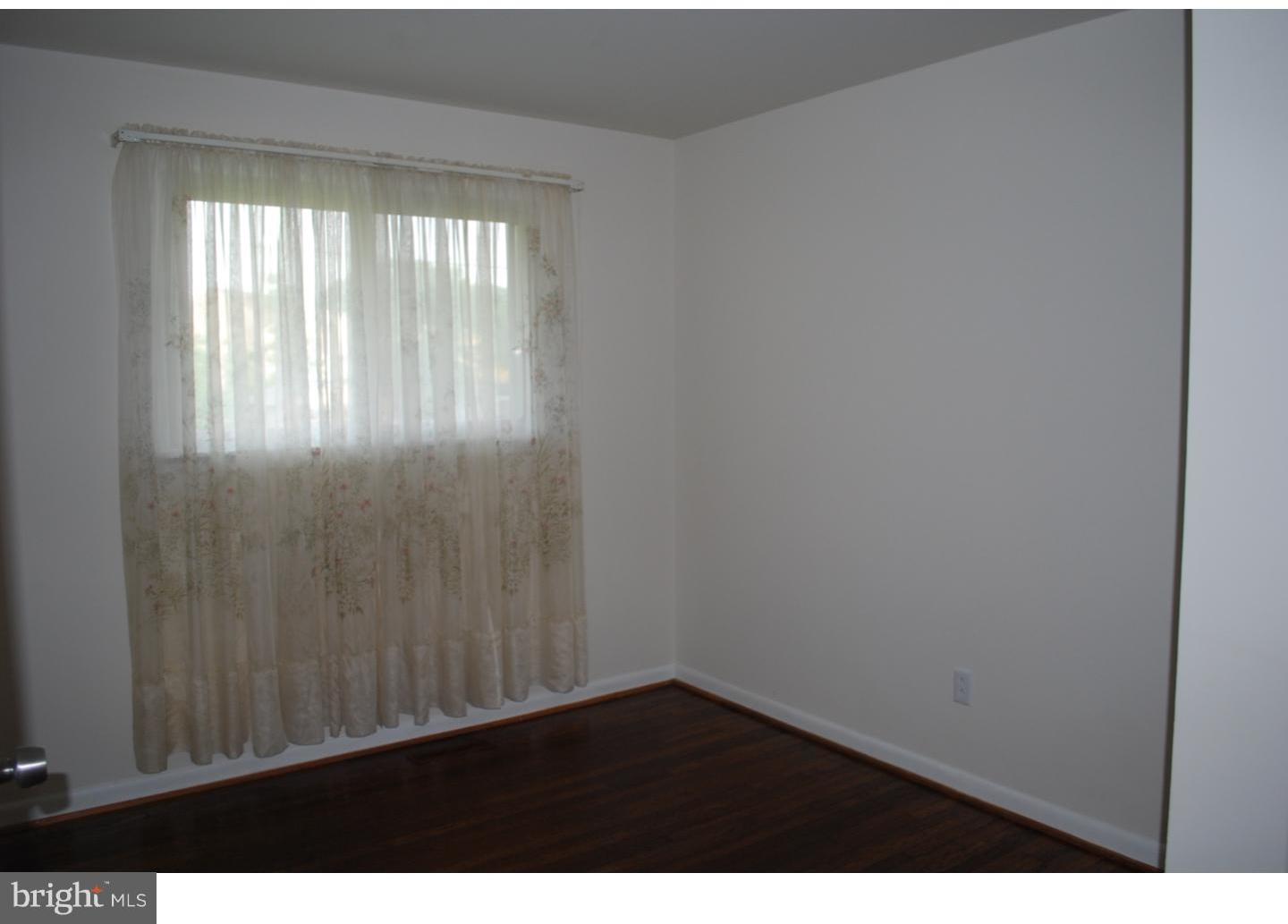 16 Doncaster Road New Castle, DE 19720 - Photo 11 of 19 Bedroom 2
