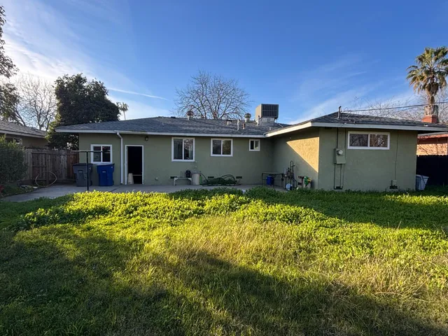 $289,000 | 3950 North Pleasant Avenue, Fresno, CA 93705