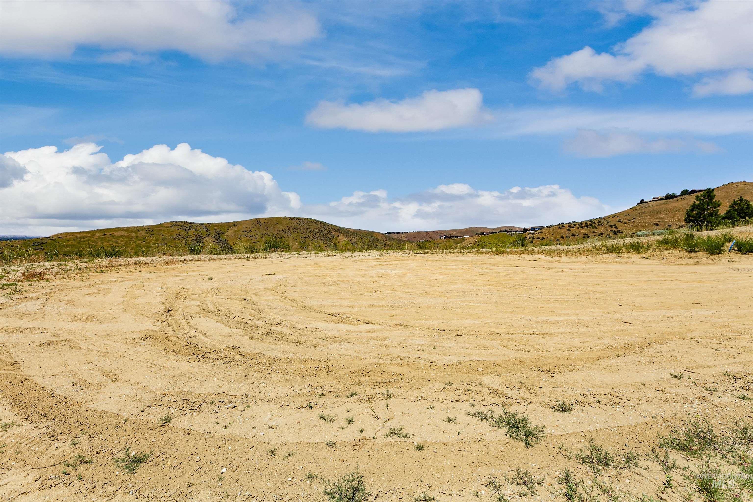 3685 North Capitol View Lane Boise, ID 83702 - Photo 19 of 36 View of mountain background