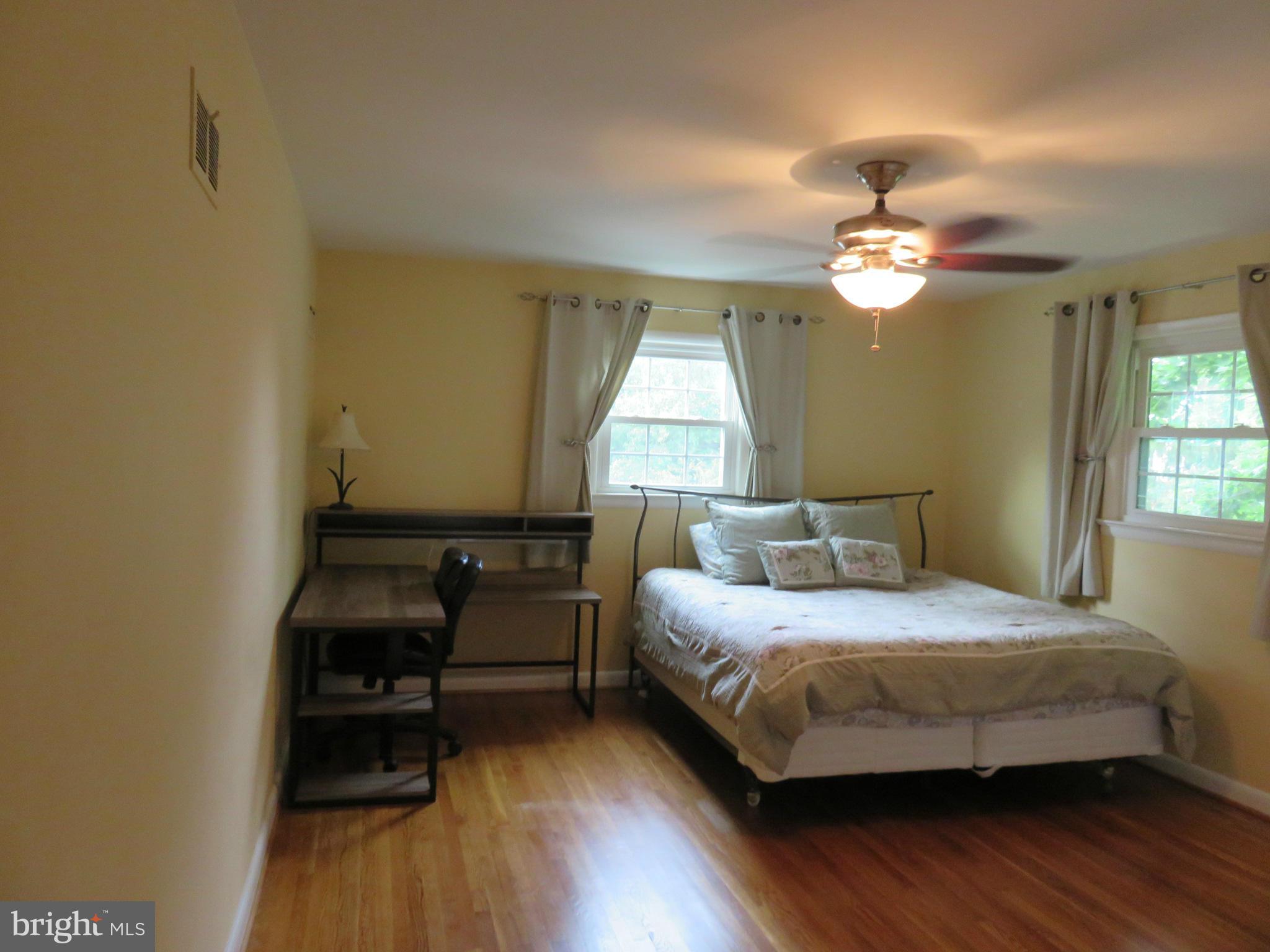 9900 Belhaven Road Bethesda, MD 20817 - Photo 13 of 18 Bedroom