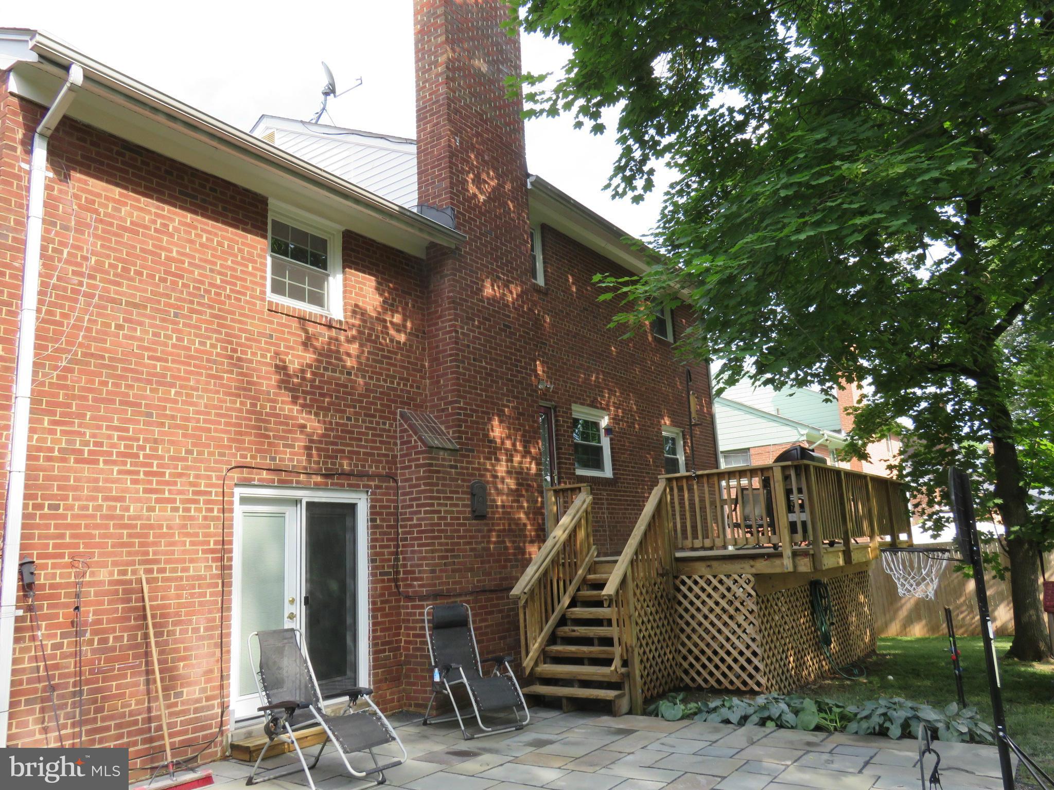 9900 Belhaven Road Bethesda, MD 20817 - Photo 16 of 18 Exterior (Rear)