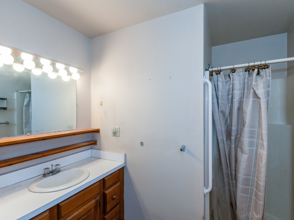 28 Andover Street Georgetown, MA 01833 - Photo 18 of 30 Gallery Image 18