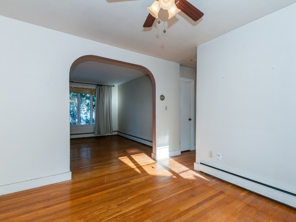 28 Andover Street Georgetown, MA 01833 - Photo 6 of 30 Gallery Image 6