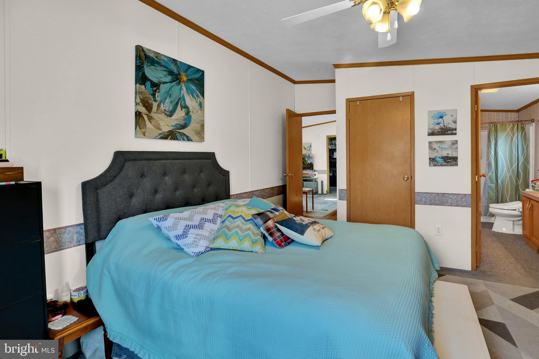 500 Mt Airy Road, Unit 11 Stevens, PA 17578 - Photo 16 of 26 Primary bedroom