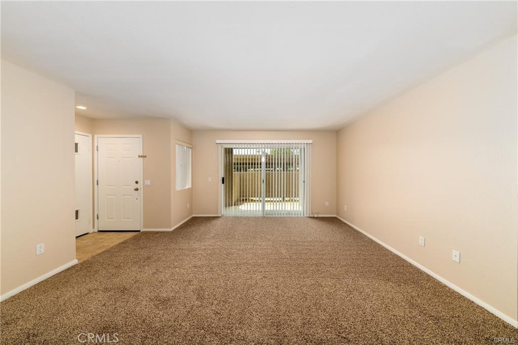 200 East Alessandro Boulevard, Unit 216 Riverside, CA 92508 - Photo 4 of 21