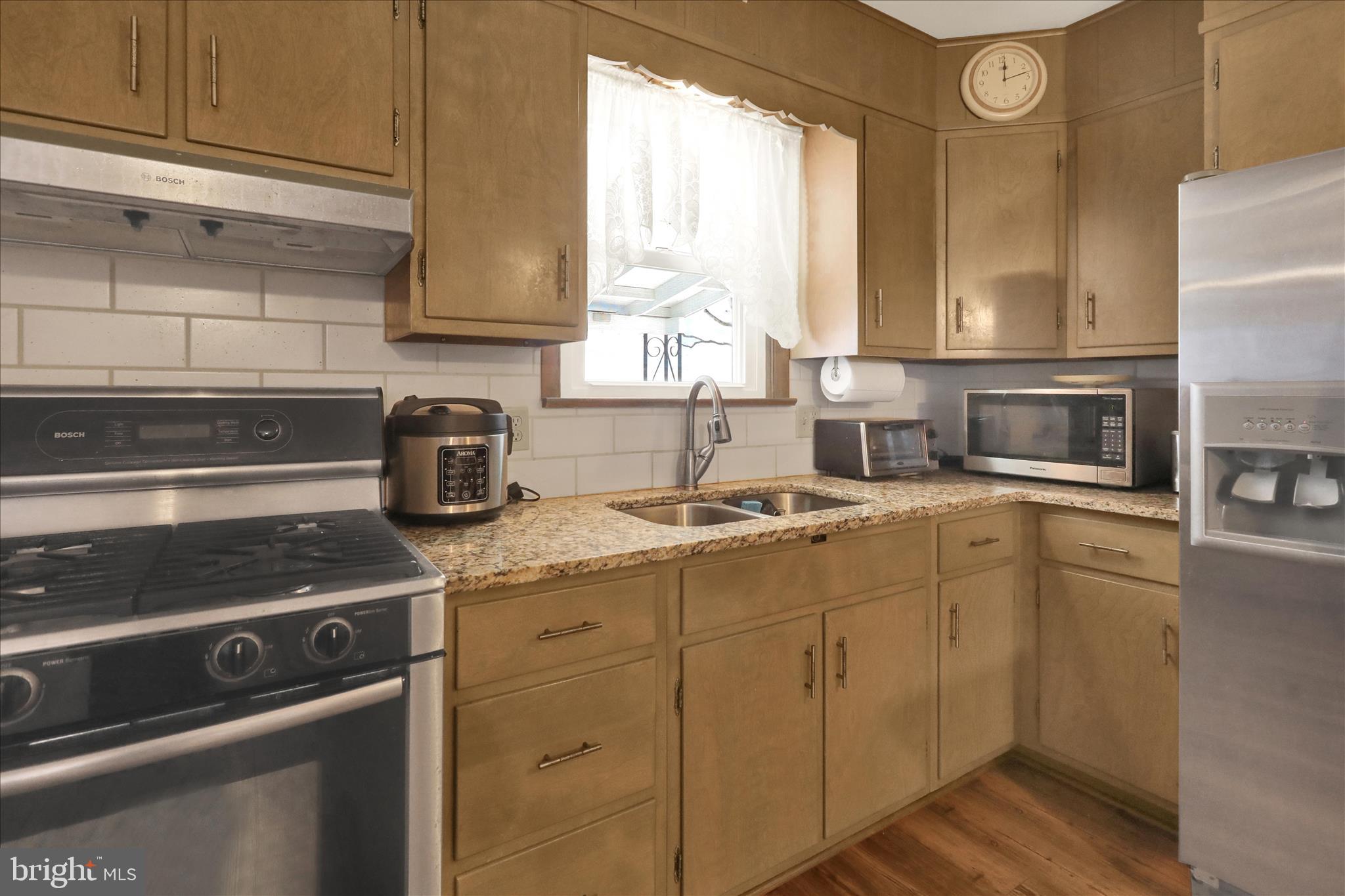 410 Friedensburg Road Reading, PA 19606 - Photo 8 of 17 360_3787