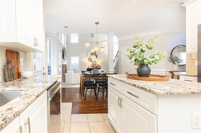 $799,000 | 1370 Brookhaven Village Circle Northeast, Brookhaven, GA 30319