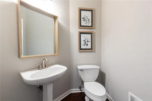 $799,000 | 1370 Brookhaven Village Circle Northeast, Brookhaven, GA 30319