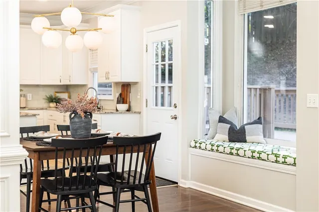 $799,000 | 1370 Brookhaven Village Circle Northeast, Brookhaven, GA 30319