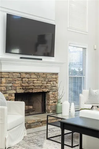 $799,000 | 1370 Brookhaven Village Circle Northeast, Brookhaven, GA 30319