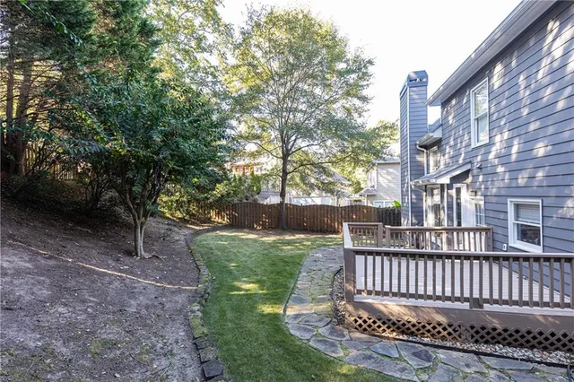 $799,000 | 1370 Brookhaven Village Circle Northeast, Brookhaven, GA 30319