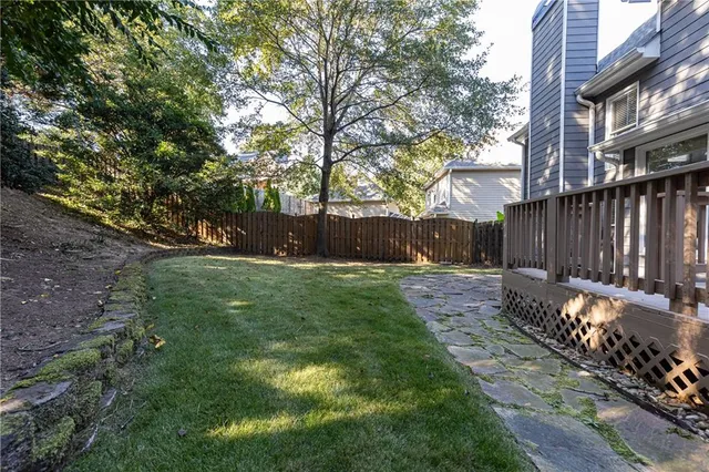 $799,000 | 1370 Brookhaven Village Circle Northeast, Brookhaven, GA 30319