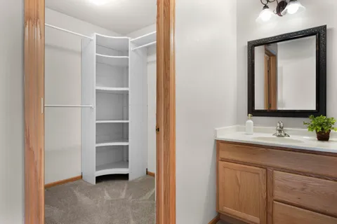 $395,000 | 2234 Buckingham Road, Stoughton, WI 53589