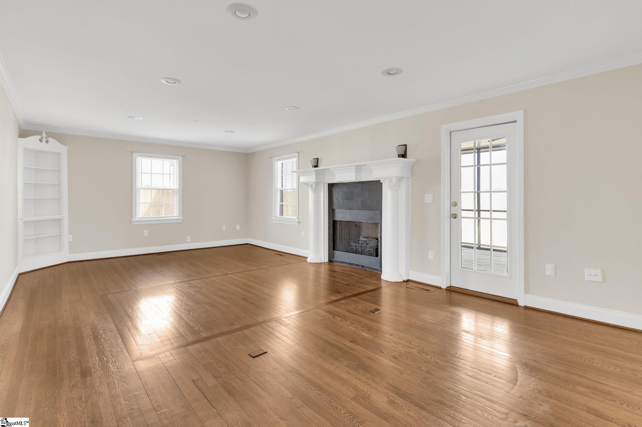 21 Fore Avenue Greenville, SC 29607 - Photo 44 of 48 Gallery Image 44