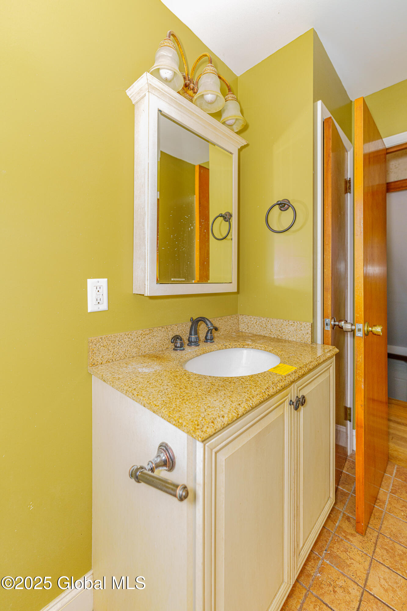 13 Little Bear Road Troy, NY 12182 - Photo 24 of 50 Bathroom 1