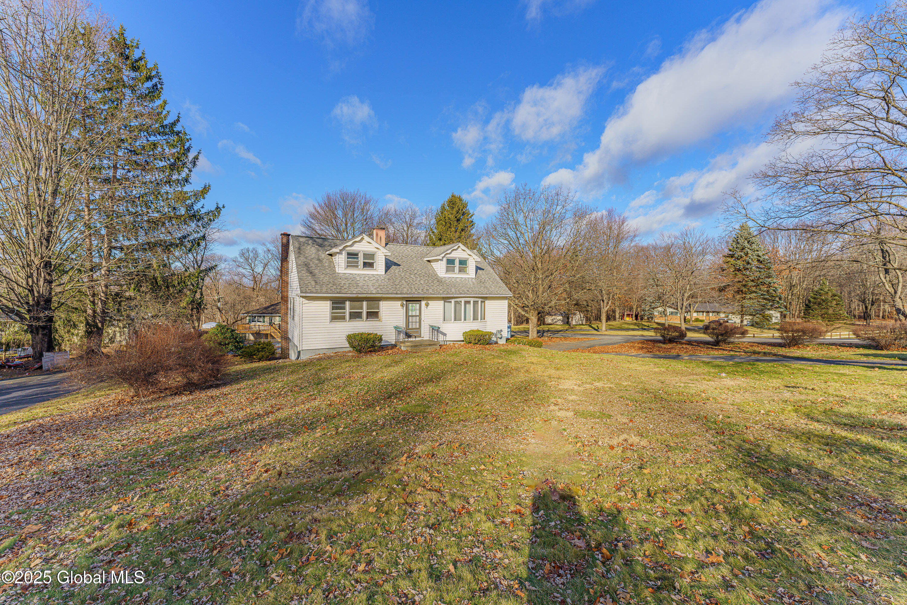 13 Little Bear Road Troy, NY 12182 - Photo 3 of 50 0 Front 2